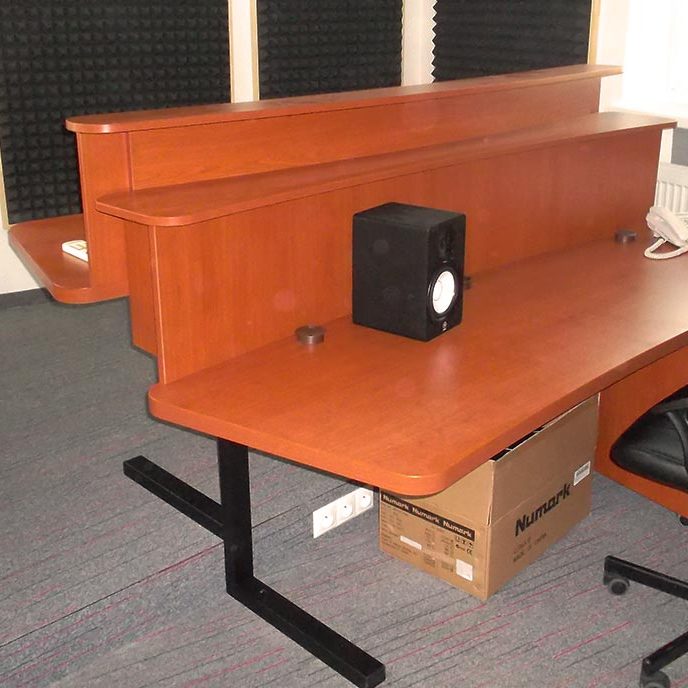 sonsat referencia doplnky do štúdií